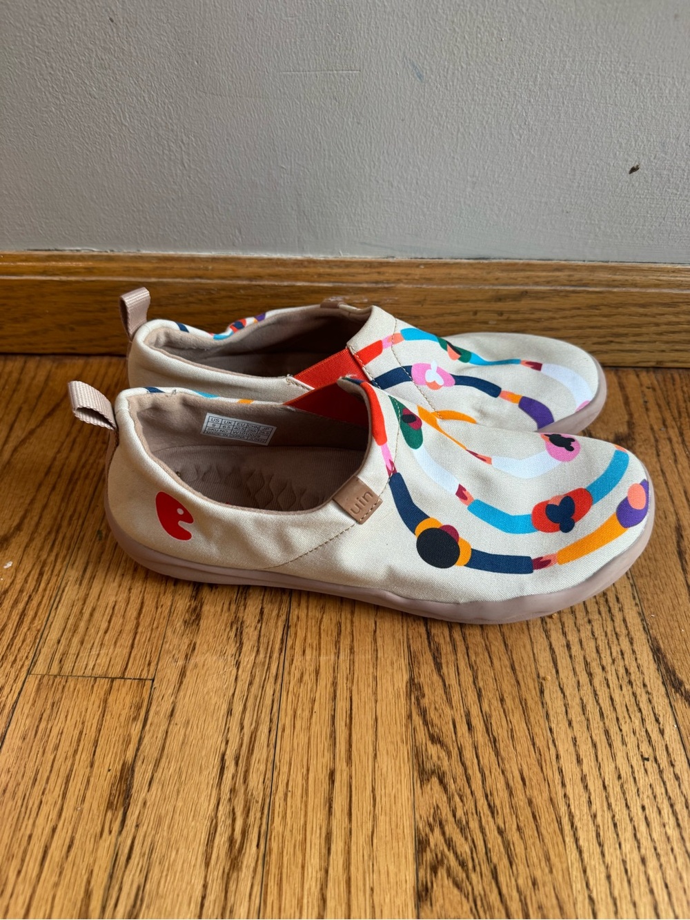 Umi Women’s Beige Slip-On Sneakers with Multicolor Floral Loop Print Size 9